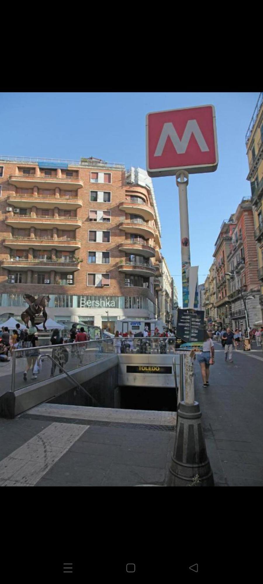 La Mano De Dios Naples